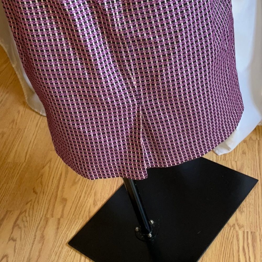 ANN TAYLOR size 8 pencil style skirt in purple, black, cream colors - Picture 7 of 9